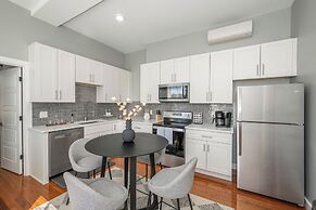 Findlay Market Suite 6