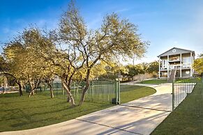 Colleen's Chic Chalet