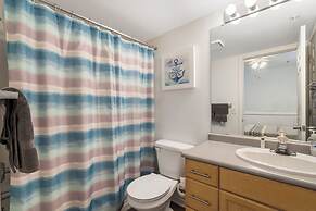 Peaceful Lakeview Escape - For 6