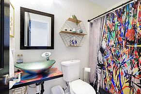 Graffiti and Glam Wonderland