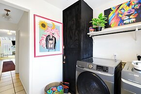 Graffiti and Glam Wonderland