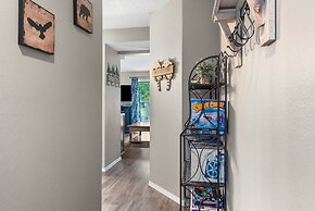 Fallcreek Haven - A Chic Retreat