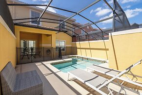 Sunset Chic at Paradise Palms