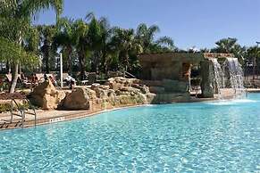 Sunset Chic at Paradise Palms