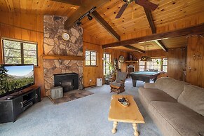 Sonora Splendor Stately 3 BDR on Secluded Lot!