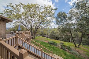 Sonora Splendor Stately 3 BDR on Secluded Lot!