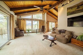 Sonora Splendor Stately 3 BDR on Secluded Lot!