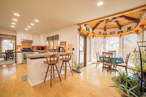 Sonora Splendor Stately 3 BDR on Secluded Lot!