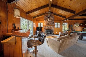 Sonora Splendor Stately 3 BDR on Secluded Lot!