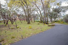 Sonora Splendor Stately 3 BDR on Secluded Lot!