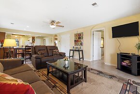 Evergreen Haven - Golf, Attractions, & Amenities!