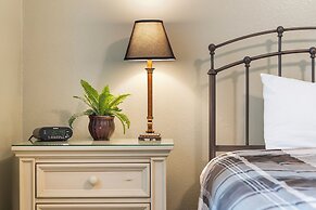 Evergreen Haven - Golf, Attractions, & Amenities!