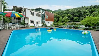 Gapyeong Areuno Pet Pension