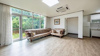 Gapyeong Areuno Pet Pension