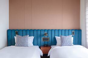 THE MARK GRAND HOTEL