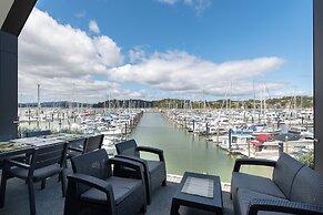 Bay of Islands Apartment -Marina Views