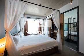 Royal Palace Suites Phnom Penh by Soben