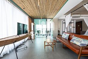 Royal Palace Suites Phnom Penh by Soben