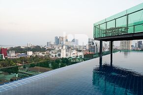 Royal Palace Suites Phnom Penh by Soben