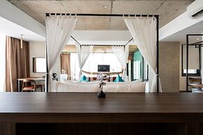 Royal Palace Suites Phnom Penh by Soben