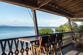 Sunset Beach Wood Villa