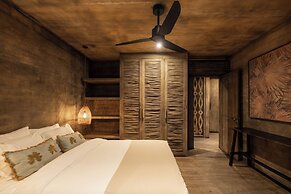 Sunset Beach Wood Villa