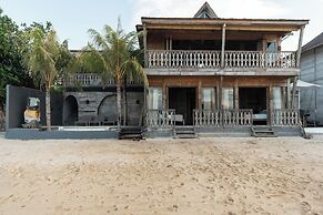 Sunset Beach Wood Villa