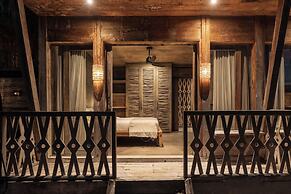 Sunset Beach Wood Villa