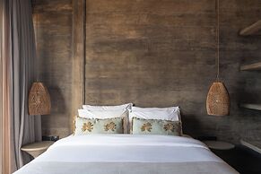 Sunset Beach Wood Villa