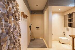 Sunset Beach Wood Villa