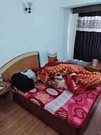 Goroomgo Amar Palace Shimla