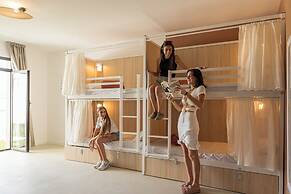 CORSICA HOSTEL PORTO VECCHIO