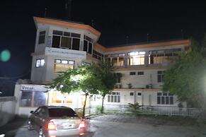 Grand Continental Hotel Gilgit