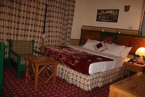 Grand Continental Hotel Gilgit