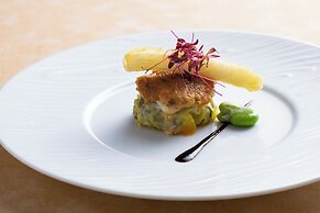 HOTEL NEUSCHLOSS OTARU