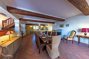 Domaine La Yole Wine Resort