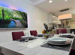 4. Sew View Luxury 2 Bedroom Apartment