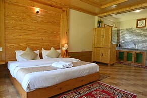 Cascade Mountain Retreat Manali