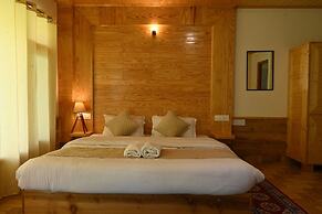 Cascade Mountain Retreat Manali