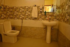 Cascade Mountain Retreat Manali