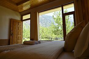 Cascade Mountain Retreat Manali