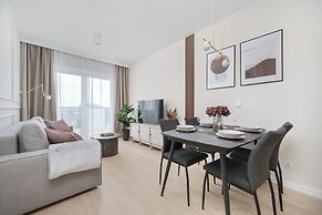Wroclaw Apartment With Bathub by Renters