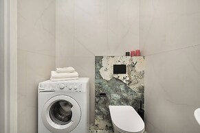 Wroclaw Apartment With Bathub by Renters