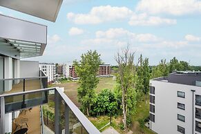 Wroclaw Apartment With Bathub by Renters