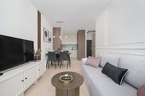 Wroclaw Apartment With Bathub by Renters