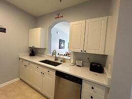 Stunning 3 Bedroom Condo Renovated 2024