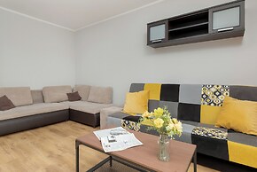 Studio for 4 Guests Gdansk by Renters