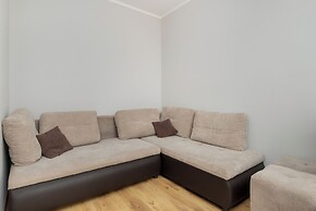 Studio for 4 Guests Gdansk by Renters
