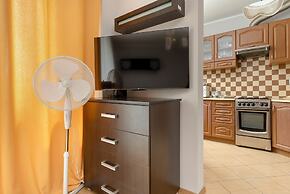 Studio for 4 Guests Gdansk by Renters