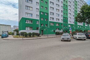 Studio for 4 Guests Gdansk by Renters